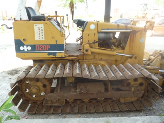 ลดราคาถูกสุดรถดันดิน KOMATSU D20P-6  สภาพดีพร้อมใช้งานน่าใช้มากๆ ค่ะ สนใจติดต่อเจี๊ยบได้เลยค่ะ โทร 087-3310254 ค่ะ