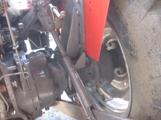 ขายรถไถTRACTOR MASSEY FERGUSON 362 (62แรงม้า)4WD พร้อมใช้งาน