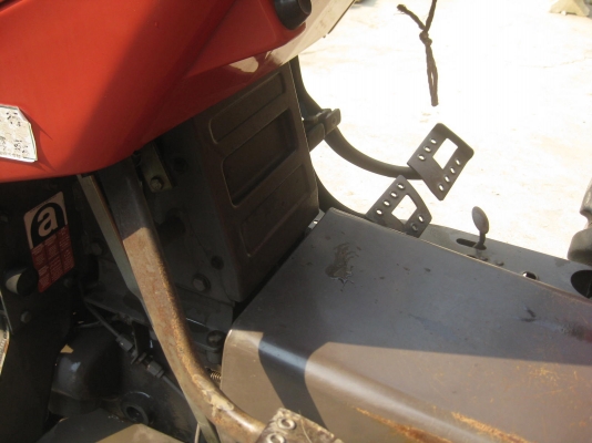 ขายรถไถTRACTOR MASSEY FERGUSON 362 (62แรงม้า)4WD พร้อมใช้งาน