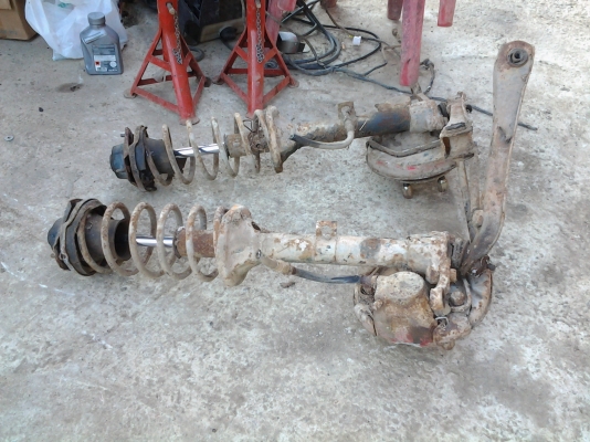 ชำแหละke20แล้วค่ะอะไหล่ตอนนี้ที่เหลือ..เกียร์5 เกียร์..6000..เครื่อง5kcdiแล้วเครื่องดี 6000..ขายแล้ว..กระปุกพวงมาลัยพร้อมแกน..กันชนหน้า-หลัง..แพหน้ายกชุดพร้อมดิสก์เบรคหน้าคันชัก-คันส่ง-โช้ค..ประตู4บาน..แก้มซ้าย-ขวาสนใจโทรสอบฤามได้เลยด่วนๆค่ะ