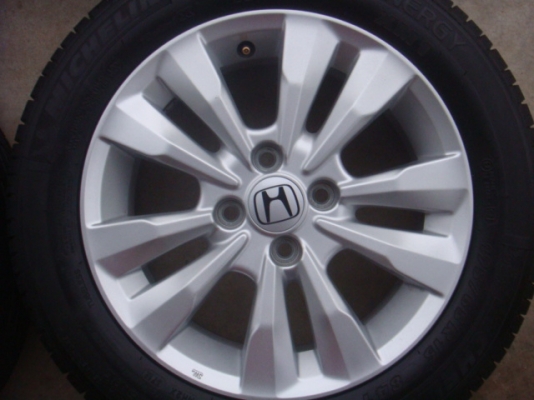 ขายล้อแม็ก CITY 2012 ตัว (V) รองท็อป ขอบ 15 สภาพ ป้ายแดง