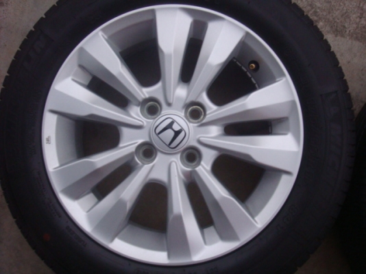 ขายล้อแม็ก CITY 2012 ตัว (V) รองท็อป ขอบ 15 สภาพ ป้ายแดง