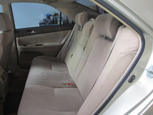 ขาย Toyota Camry 2.0E ปี 04 รถสวยไม่เคยติด GAS