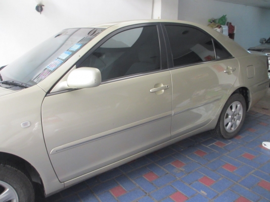 ขาย Toyota Camry 2.0E ปี 04 รถสวยไม่เคยติด GAS