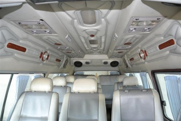 ขายรถตู้ TOYOTA hiace ปี2003