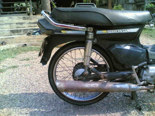 ขายคุรุ(เทา) เล่มทะเบียนพร้อมชุดโอนเครื่องดีอะไหล่เดิม รถปี 33 ขาย 9500 บาท