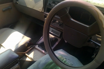 รถกระบะISUZU KB 4  ประตู  เครื่อง  2500  เอกสารทะเบียนเต็ม  ยางใหมทั้ง  4  เส้น  รถสวยพร้อมใช้งาน