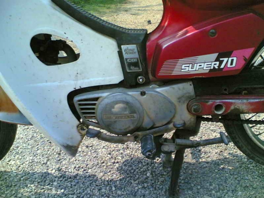 ขาย C700ซุปเปอร์ เล่มทะเบียนอย่างเดียวเครื่องดีอะไหล่เดิม รถปี 32 ขาย 7500 บาท