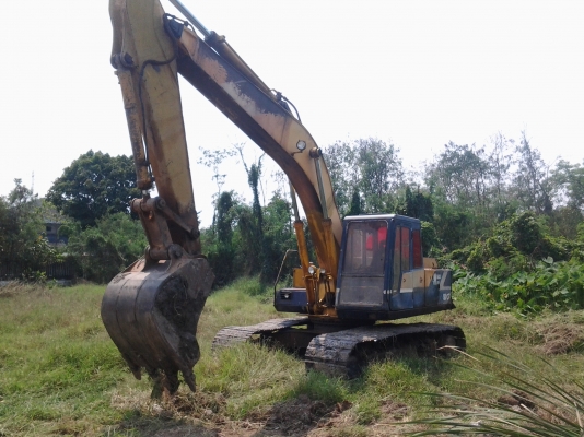 ขายแม็คโครKOBELCO  PC 200    มาคทูเอกสารอินวอยร์รถสวยพร้อมใช้