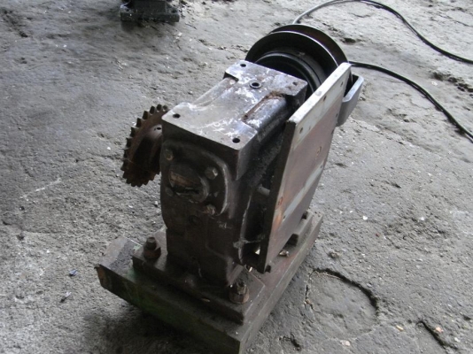 ขายชุดทดเกียร์ 30 ต่อ 1 รอบ ขายชุดทดเกียร์ 30 ต่อ 1 รอบ