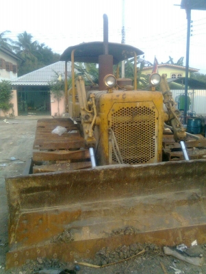 ขาย CAT D4E ตีนเป็ด สภาพสวยพร้อมใช้ ติดต่อได้ที่คุณออ๊ฟ พิจิตร 086-737-9991