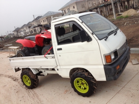 รถกระบะเล็กญี่ปุ่น 4x4 ลุยดี เข้าสวน เข้าหน้างาน ไม่ต้องกลัวติดหล่ม เก่งเกินตัว คุ้มเงิน