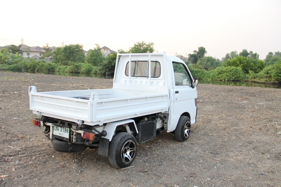 รถดั้มญี่ปุ่น แท้จากโรงงาน สภาพสวย ทำสีเก็บงานแล้ว ทะเบียนกระบะบรรทุก รถดั้มญี่ปุ่น แท้จากโรงงาน สภาพสวย ทำสีเก็บงานแล้ว ทะเบียนกระบะบรรทุก