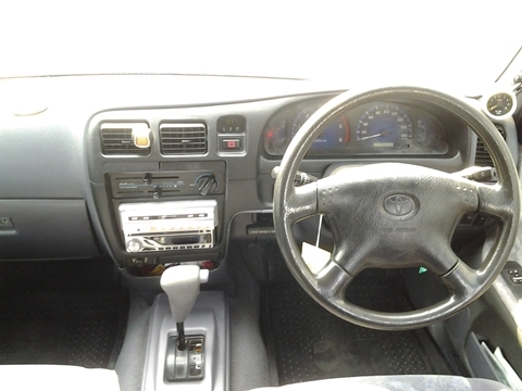 ขายTOYOTA SPORT CRUISER PRERUNNERปี2002ขาย 292000 บาท