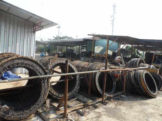 ขายครับ เอว KOMATSU รุ่นต่าง สภาพดี สนใจรุ่นไหนโทรสอบถามได้นะครับ