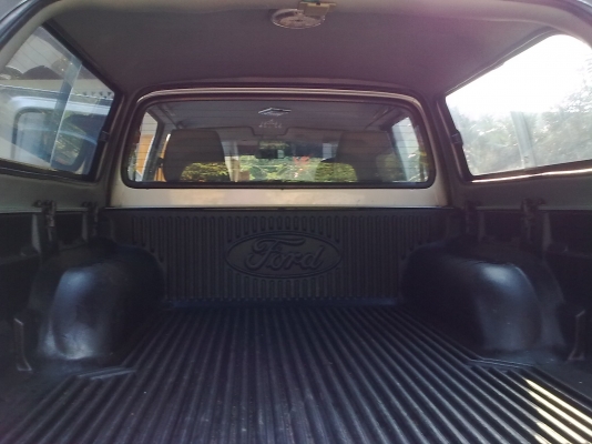 ขาย FORD 4WD 4 ประตู ปี 03 เครื่อง 2500 เทอร์โบ ขาย FORD 4WD 4 ประตู ปี 03 เครื่อง 2500 เทอร์โบ