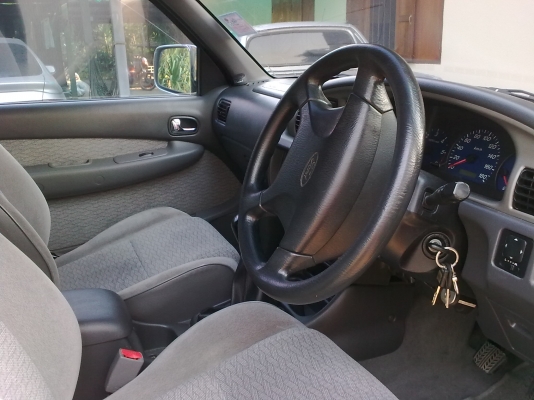 ขาย FORD 4WD 4 ประตู ปี 03 เครื่อง 2500 เทอร์โบ ขาย FORD 4WD 4 ประตู ปี 03 เครื่อง 2500 เทอร์โบ