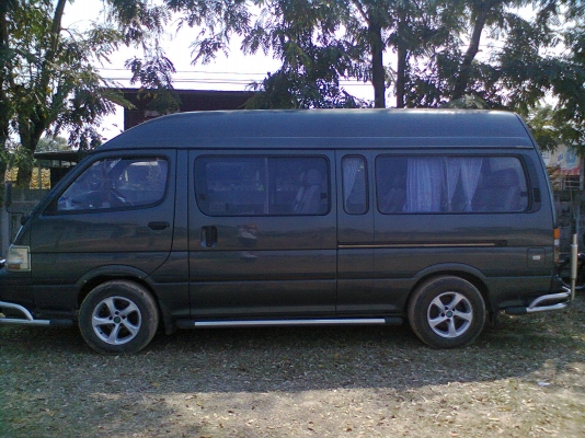 ขายด่วน รถตู้หัวจรวด (ซื้อ-ขายแล้วครับ)