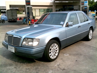 Benz 300E รุ่นท็อปสุด เบาะไฟฟ้า สภาพเรียบร้อย โทรสอบถามรายละเอียดได้ครับTel.085-150-9040. Benz 300E รุ่นท็อปสุด เบาะไฟฟ้า สภาพเรียบร้อย โทรสอบถามรายละเอียดได้ครับTel.085-150-9040.