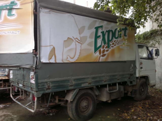 รถอิซูซุ 6 ล้อ รั่ว NKR 110 แรงม้า / 4 ล้อ NKR 88 แรงม้า  ( มีขาย 2 คัน )  สนใจติดต่อ 081 - 6079515