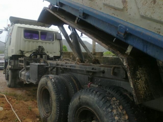 รถฮีโน่ 10 ล้อดั๊ม FM3M  240 แรงม้า ปี 38  สนใจติดต่อ 081 - 6079515