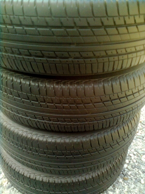 ปรับราคาใหม่ขายยางพร้อมแม็ก HONDA CITY 4 รู ขอบ15 ยางบริสโตร์ 175/65R15 ยางปี 5009 สวยๆ 1ชุด พร้อมน๊อต 16 ตัว