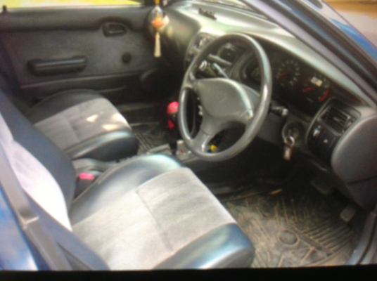 ขายเก๋งสามห่วง