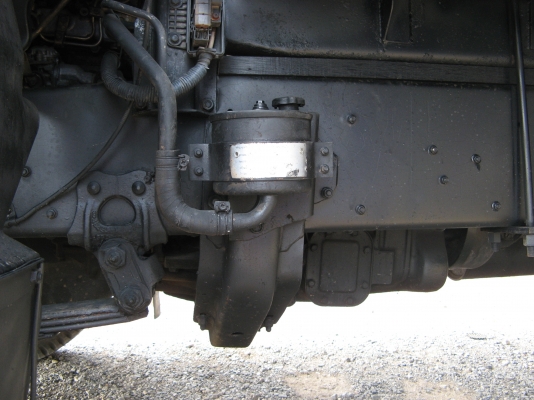 ขาย 6 ล้อ ฮีโน่ สิงห์ไฮเทค 195 แรง ตู้ 10 บานยาว7.30 ม. ปี 1995 สภาพเดิม ๆ สวยจัดกว่า 90\% เครื่องแน่น คัสซีสวยกิ๊ป ตู้สภาพดี สนใจชมรถก่อนได้ครับ