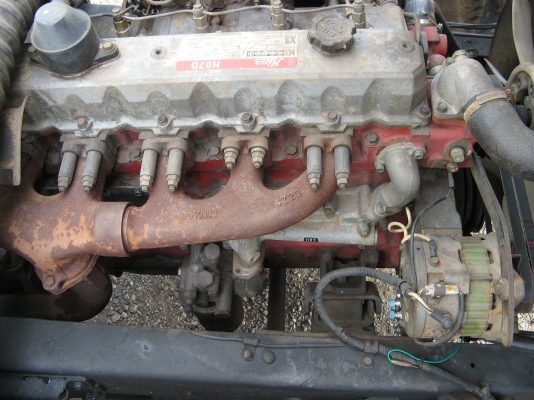 ขาย 6 ล้อ ฮีโน่ สิงห์ไฮเทค 195 แรง ตู้ 10 บานยาว7.30 ม. ปี 1995 สภาพเดิม ๆ สวยจัดกว่า 90\% เครื่องแน่น คัสซีสวยกิ๊ป ตู้สภาพดี สนใจชมรถก่อนได้ครับ