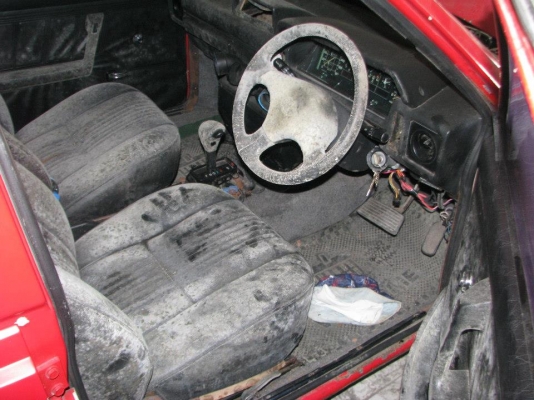 เฟียต 5ประตู ( ขายเป็นซาก แต่มีเครื่อง มีทะเบียน )