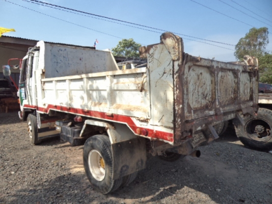 (จัดเต็มไป๊เลย)ขายรถอีซูซุ6ล้อดั้ม เครื่อง (จัดเต็มไป๊เลย)ขายรถอีซูซุ6ล้อดั้ม เครื่อง