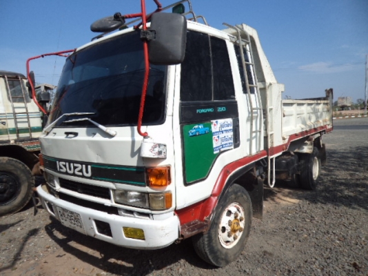 (จัดเต็มไป๊เลย)ขายรถอีซูซุ6ล้อดั้ม เครื่อง (จัดเต็มไป๊เลย)ขายรถอีซูซุ6ล้อดั้ม เครื่อง