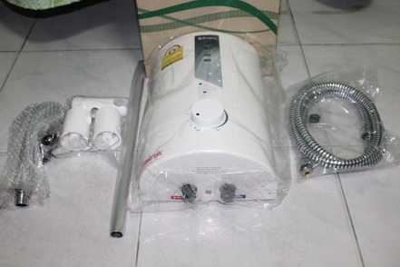 เครื่องทำน้ำอุ่น FUJIKA พร้อมอุปกรณครบชุด ของใหม่ครับ เครื่องทำน้ำอุ่น FUJIKA พร้อมอุปกรณครบชุด ของใหม่ครับ