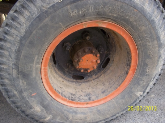 ขายKS772   เครื่อง110 แรงม้า  Fหลัง  สีทำมาใหม่