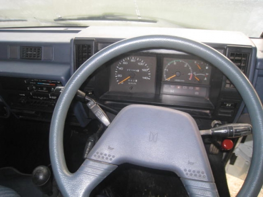 ขาย ISUZU  ELF 4WD คานแข็ง