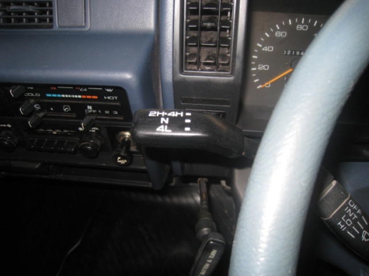 ขาย ISUZU  ELF 4WD คานแข็ง