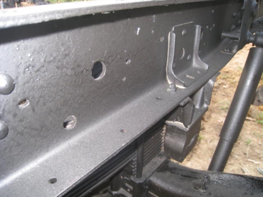 ขาย ISUZU  ELF 4WD คานแข็ง