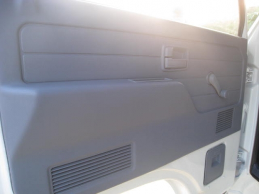 ขาย ISUZU  ELF 4WD คานแข็ง