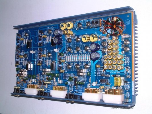 SOUNDSTREAM รุ่น REFERENCE 405 ( 5CH