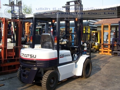 ขาย รถโฟล์คลิฟท์ KOMATSU รุ่น FD20-11