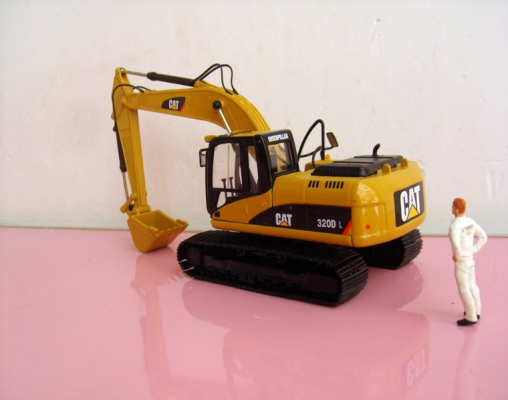 Model CAT320D Hydraulic Excavator Scale 1:50 เหมาะสำหรับเป็นของสะสม หรือสมนาคุณลูกค้ามากครับ Model CAT320D Hydraulic Excavator Scale 1:50 เหมาะสำหรับเป็นของสะสม หรือสมนาคุณลูกค้ามากครับ