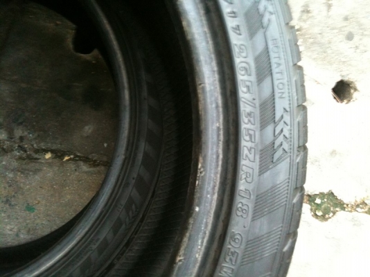 ขายยางมาแชล 2 เส้น 265/35/18 ปี 04