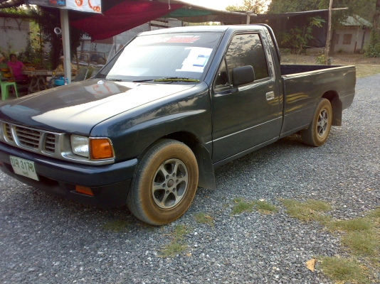 อีซูซุ หัวเดี่ยว ปี 90 สภาพสวยครับ