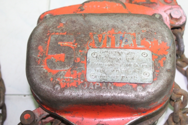 รอกโซ่ VITAL (ของแท้จากญี่ปุ่น) ขนาด 5 ตันสภาพดีพร้อมใช้ครับ