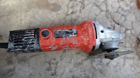 เครื่องเจียรไฟฟ้า BLACK AND DECKERรุ่นKG190 พร้อมใช้งาน ถูกมาก