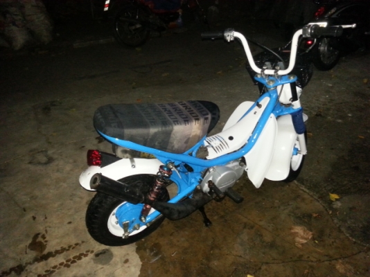 ขายรถป๊อบ ย่ามา่ห้า ชิบปี้ สีฟ้าขาวสวยสวย สภาพดีพร้อมใช้งาน เครื่องเดิมเครื่องดี 3 เกียร์  สตาร์ดติดง่ายสตาร์ทีเดียวติด  ไฟหน้าไฟเบรคติดครบ ขอขาย 13500 บาท ติดต่อได้ตลอดและทุกวัน บริการส่งทั่วไทย ขอค่าน้ำมันนิดหน่อย ตั้มเจ้าเก่าคับ