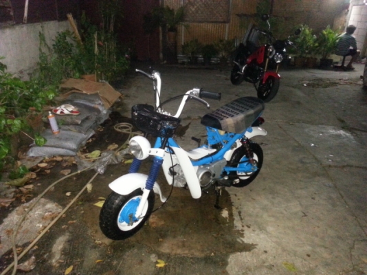 ขายรถป๊อบ ย่ามา่ห้า ชิบปี้ สีฟ้าขาวสวยสวย สภาพดีพร้อมใช้งาน เครื่องเดิมเครื่องดี 3 เกียร์  สตาร์ดติดง่ายสตาร์ทีเดียวติด  ไฟหน้าไฟเบรคติดครบ ขอขาย 13500 บาท ติดต่อได้ตลอดและทุกวัน บริการส่งทั่วไทย ขอค่าน้ำมันนิดหน่อย ตั้มเจ้าเก่าคับ