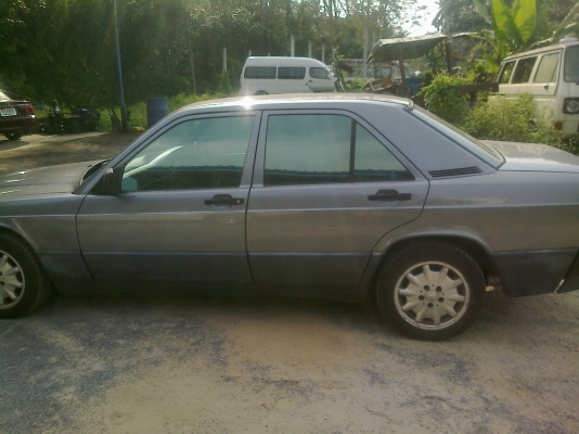 ต้องการขายเบน 190e ปี94 ครับ ต้องการขายเบน 190e ปี94 ครับ