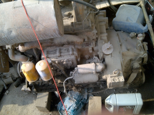 ขายเครื่อง KOMATSU 12HT