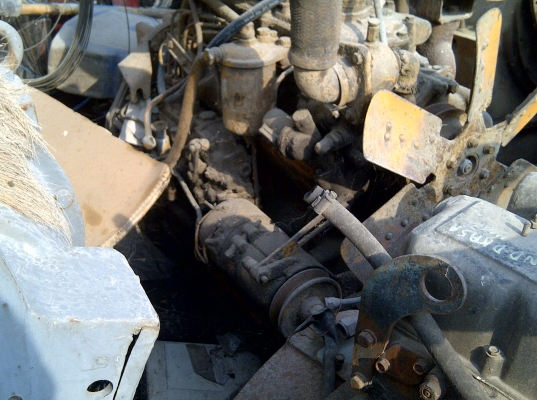 ขายเครื่อง KOMATSU 12HT